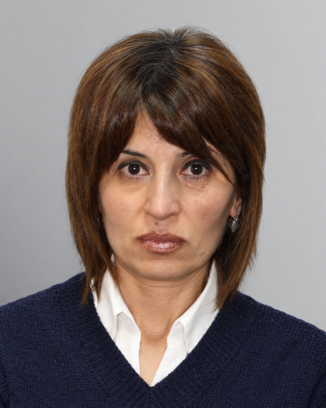 Առաքելյան Գայանե